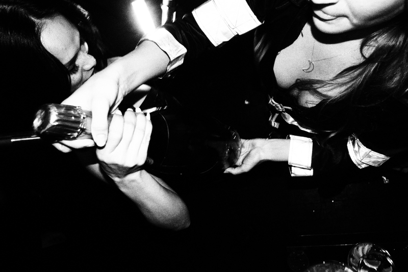 Illustration for article titled A NIGHT OUT IN VEGAS